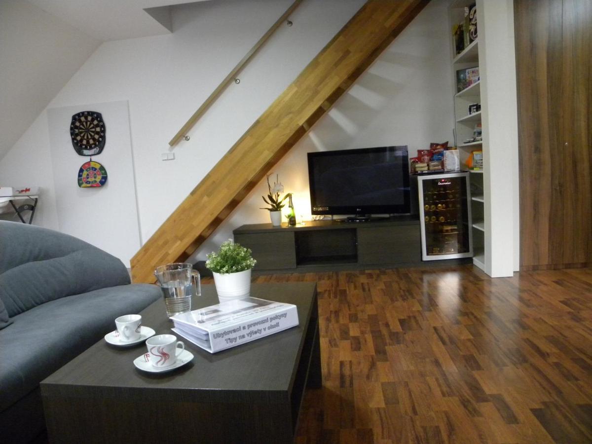 Apartment Vlčková Esterno foto