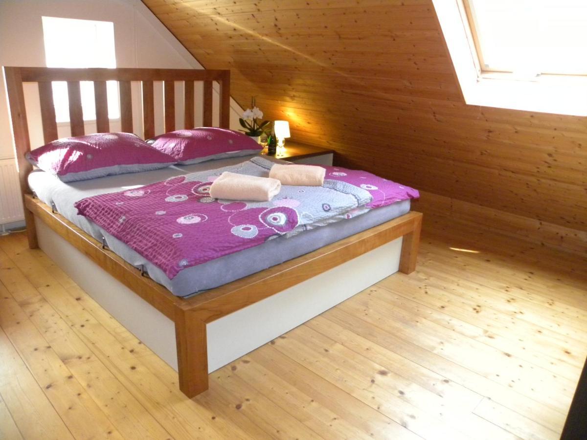 Apartment Vlčková Esterno foto