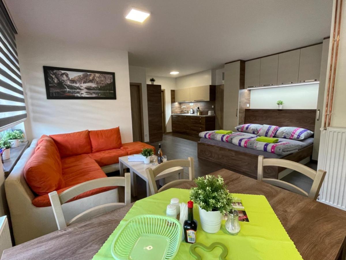 Apartment Vlčková Esterno foto
